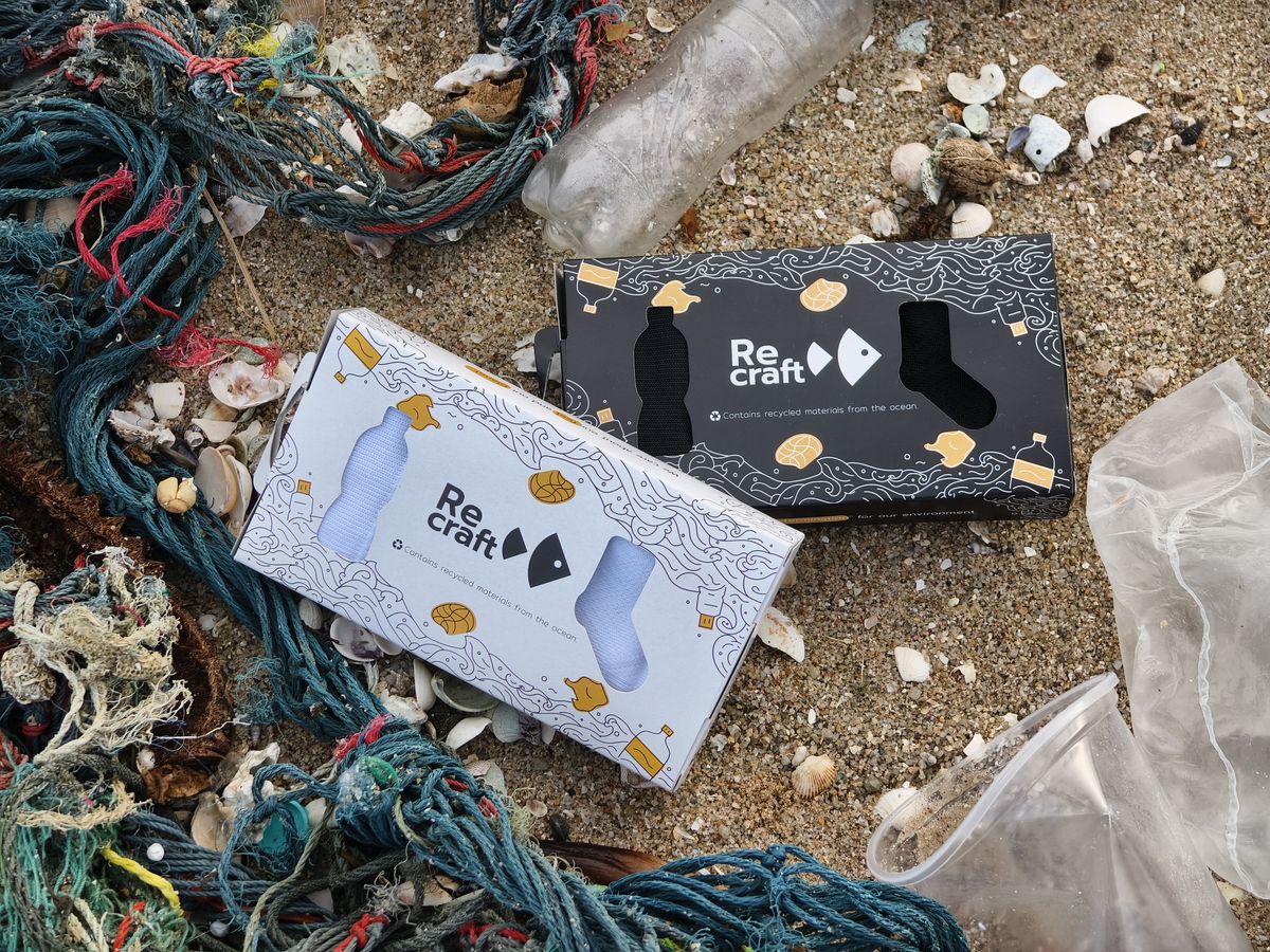 Recraft packaging on beach